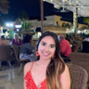 Meet your Posher, Valentina